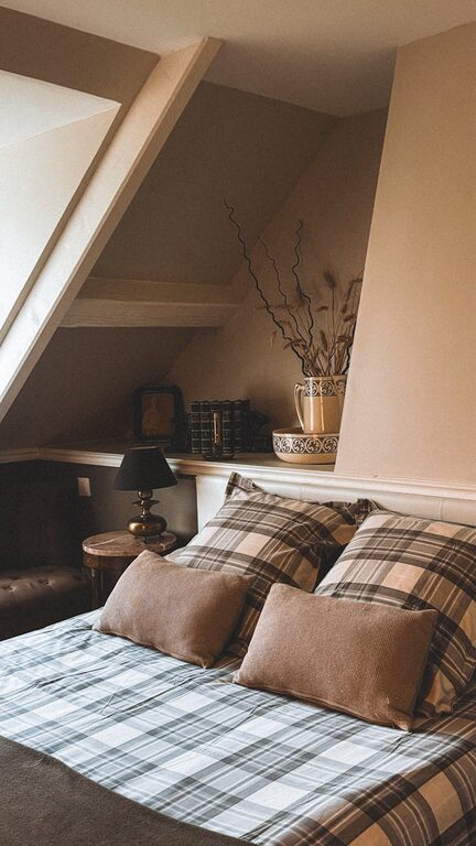 How to Refresh Your Bedroom on a Budget: Simple Tips and Ideas